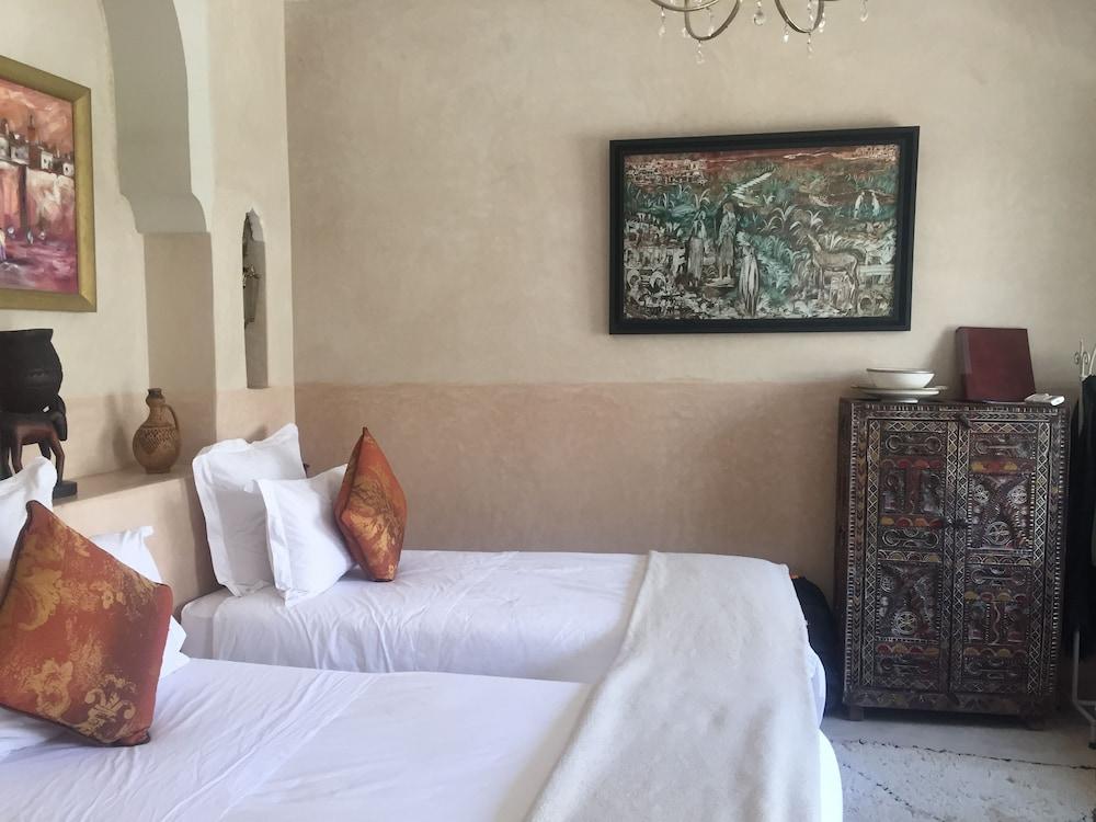 Riad Emberiza Sahari Марракеш Экстерьер фото