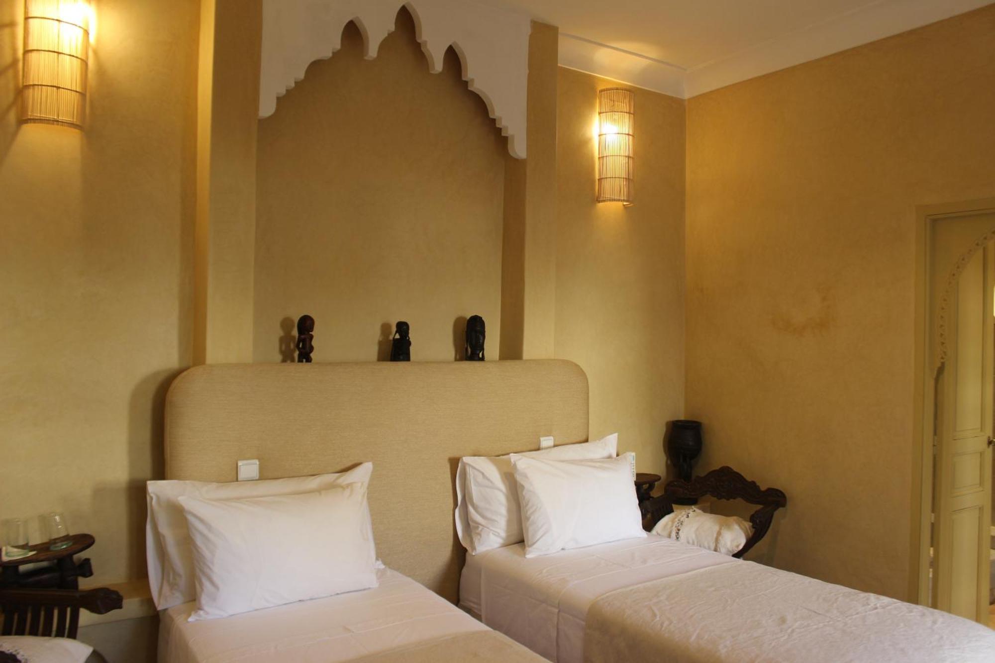 Riad Emberiza Sahari Марракеш Экстерьер фото